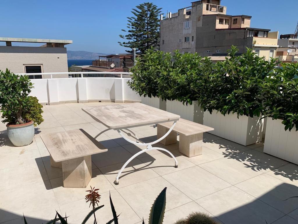 Siracusa Luxury Apartment Реджо ди Калабрия Екстериор снимка